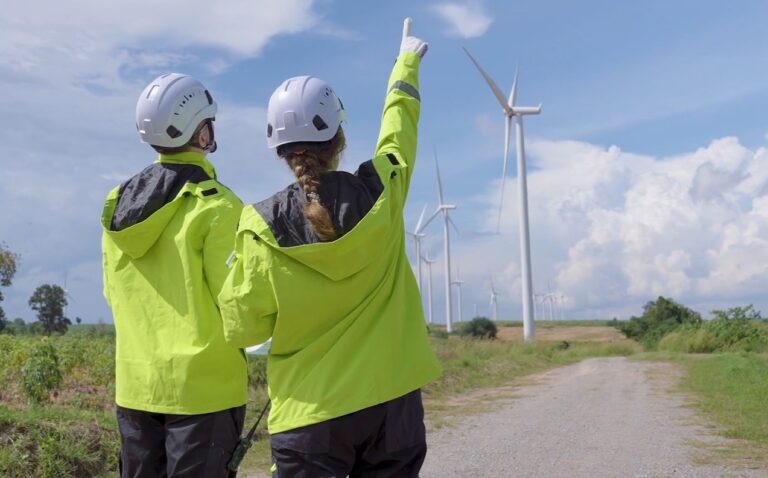 Obsurv Flexibele Vakdisciplines - inspecteurs bij een zonnepark